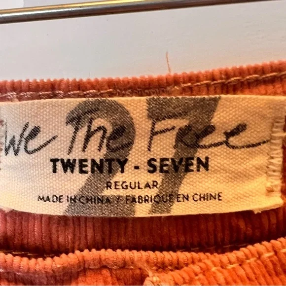 We The Free People Pink Coral Corduroy Jeans Size 27 Bohemian Raw Hem Skinny 70s - Picture 4 of 9